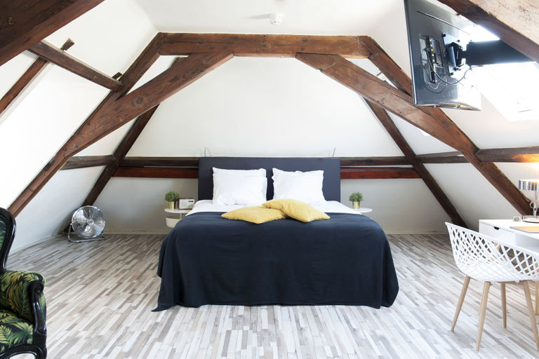 Bedroom 4, De Salon van Fagel, The Hague