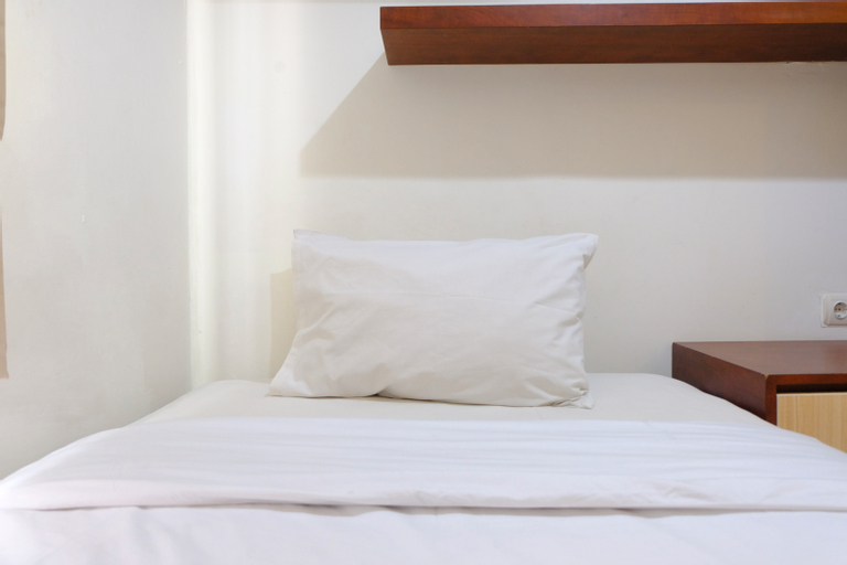 Bedroom 12