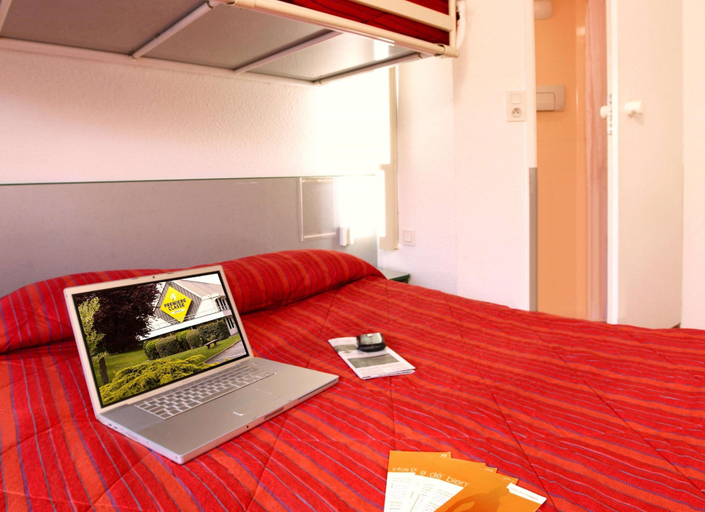 Bedroom 4, Premiere Classe Boulogne - Saint Martin les Boulogne, Pas-de-Calais