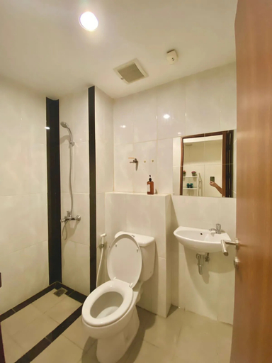 Bathroom, Sansa Inn @ Grand Kamala Lagoon, Bekasi