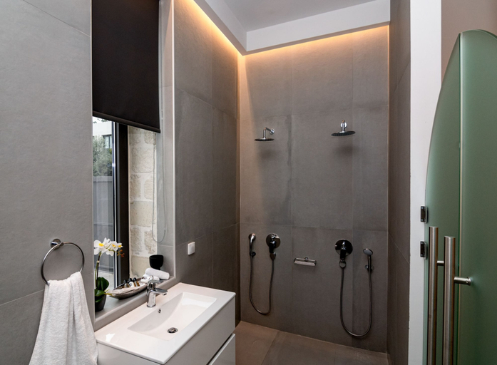 Bathroom 3, Perla Dream Luxury Villa, Crete