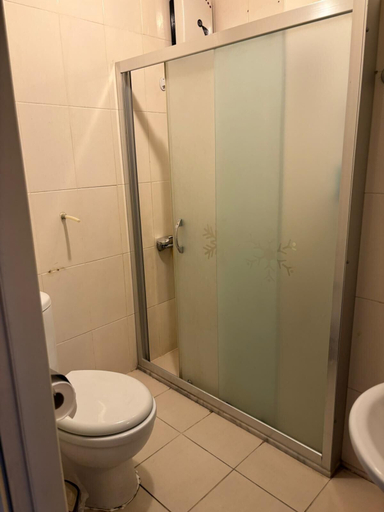 Bathroom, Can Can Apart, Merkez