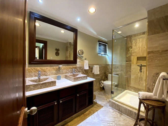 Bathroom, Condominio Aquamarina, Salvaleon de Higuey