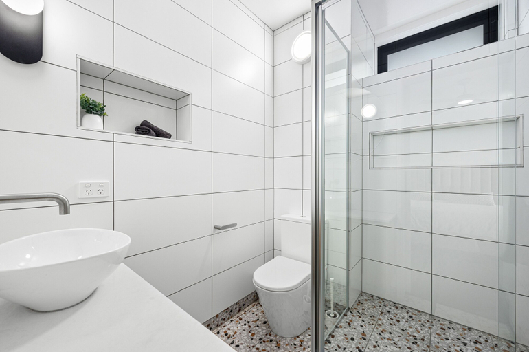 Bathroom 3, Peppertree Apartments, Wellington - Sale