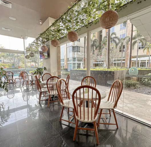 Food & Drinks, 3 Bedroom "Senayan Jakarta Oasis" Gym, Pool, Wi-Fi, Jakarta Selatan