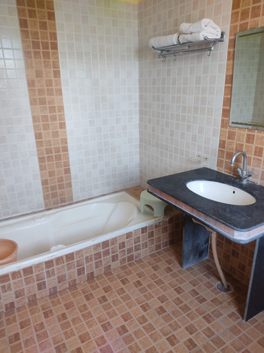 Bathroom 3, Hotel Sanctuary Resort, Sawai Madhopur