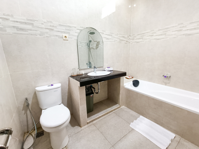 Bathroom 3, Wisata Bintang Hotel, Gianyar