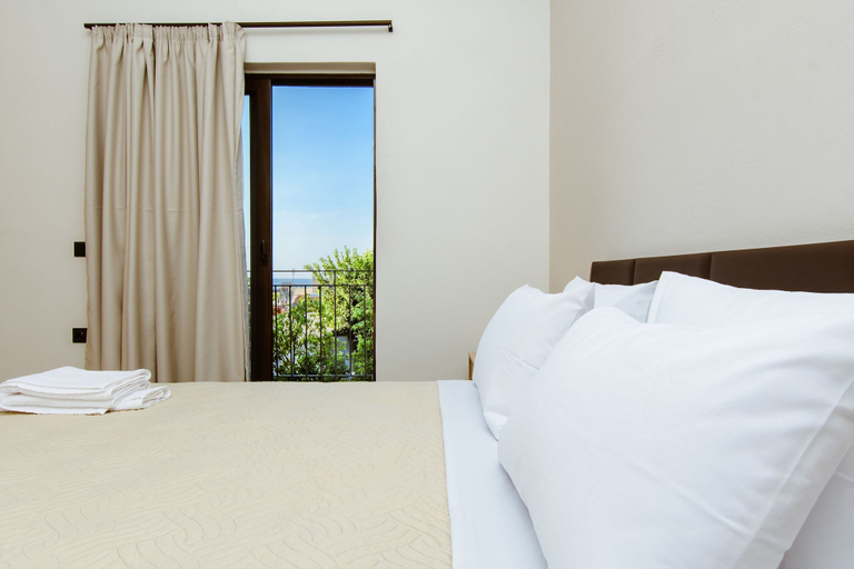 Bedroom 3, Krinis houses next the old harbour, Crete
