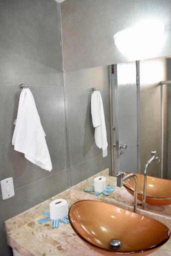 Bathroom 2, Loft 1108, Goiania