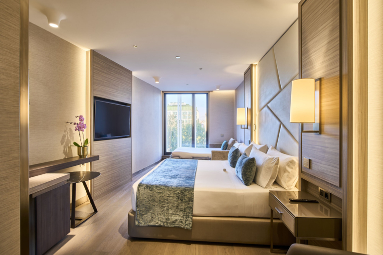 Bedroom 4, VP Plaza España Design, Madrid