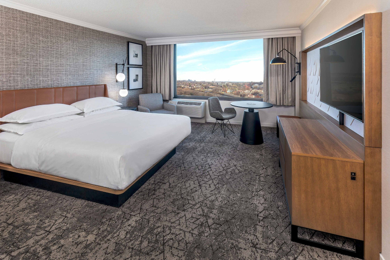 Bedroom 3, Sheraton Pentagon City Hotel, Arlington