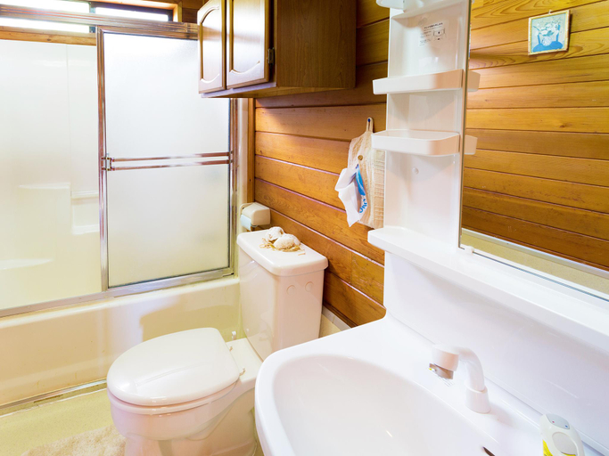 Bathroom 4, Kariyushi Condominium Resort Yuudekiya, Onna