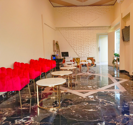Food & Drinks, Mega Stay Cepu, Blora