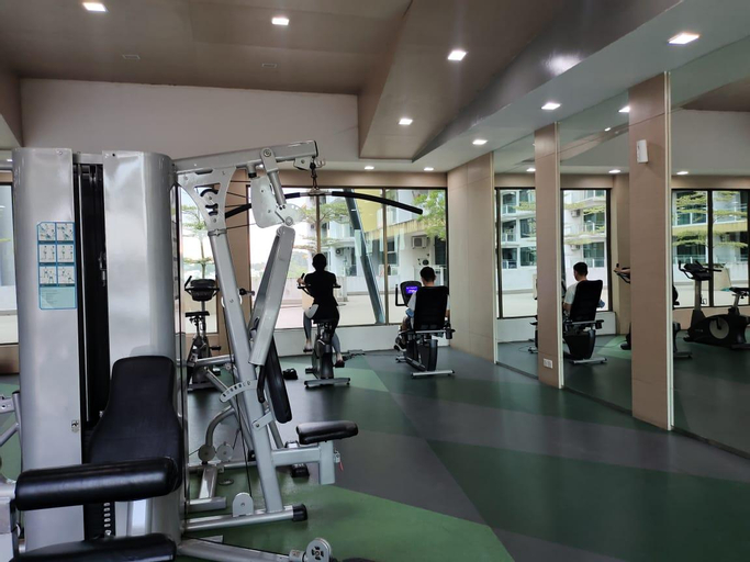Others 4, Parc Regency Plentong Giant Studio Netflix 2Q Bed, Johor Bahru
