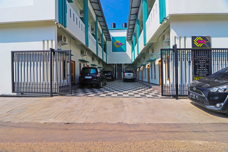 Exterior & Views 1, OYO Life 92691 Mc Kost Syariah, Jambi