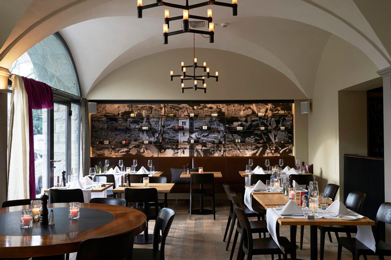 Food & Drinks 5, Continental Park, Luzern