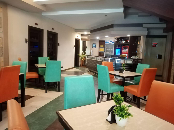 Food & Drinks 5, MO2 Westown Hotel Bacolod - Mandalagan, Bacolod City