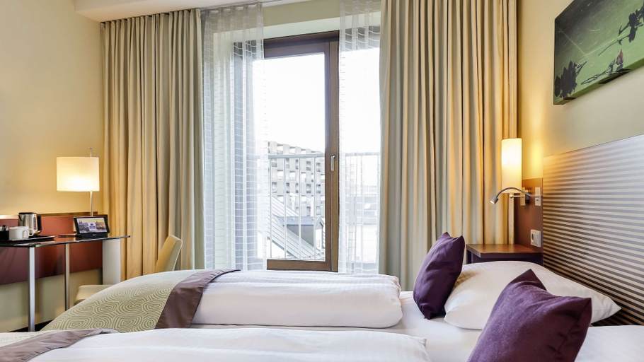 Bedroom 4, Dorint City-Hotel Salzburg, Salzburg