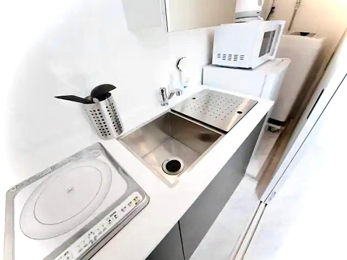 Dining Room 5, Max 3 people / Free Wi-Fi / 2 minutes to station / Eternity Apartment Hotel - Shinagawa 202, Shinagawa