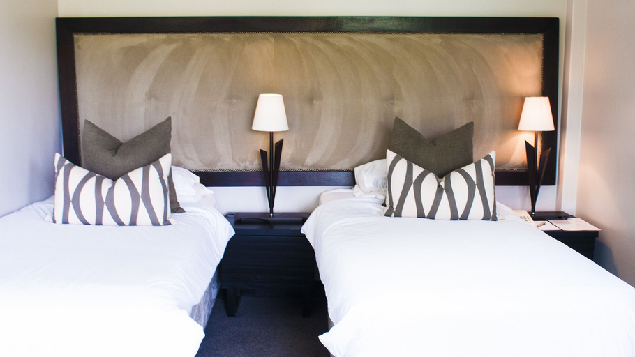 Bedroom 4, The Blades, City of Tshwane