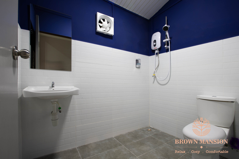 Bathroom 5, Brown Mansion - Near Adventist Hospital, Pulau Penang