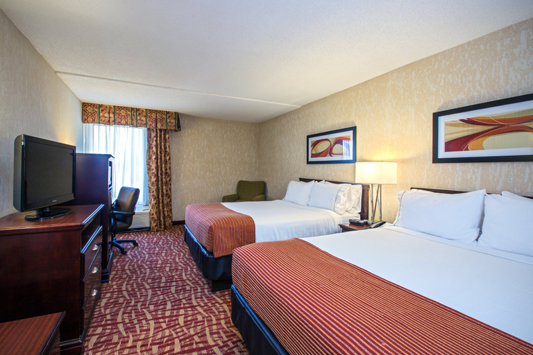 Bedroom 4, Holiday Inn Express & Suites CORINTH by IHG, Alcorn