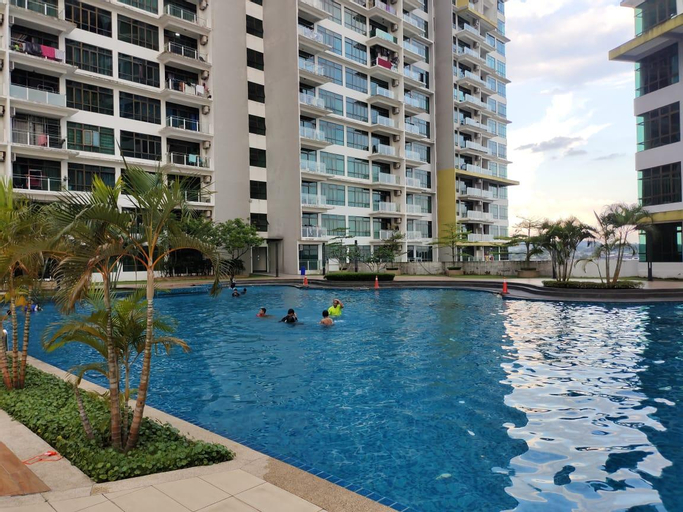Exterior & Views 1, Parc Regency Plentong Giant Studio Netflix 2Q Bed, Johor Bahru