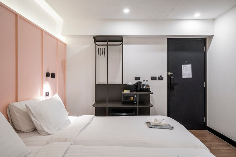 Bedroom 9