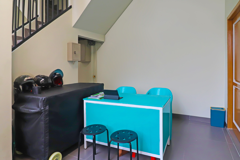 Others 5, OYO Life 92691 Mc Kost Syariah, Jambi