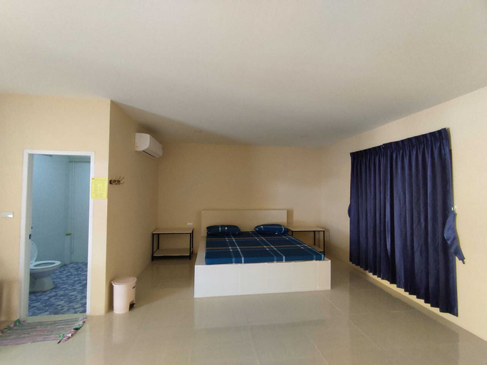 Bedroom 17