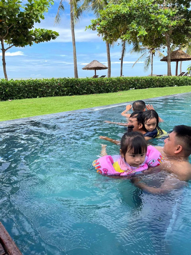 Beachfront villa 1000m2, 5BR  Sanctuary Ho Tram, Xuyên Mộc