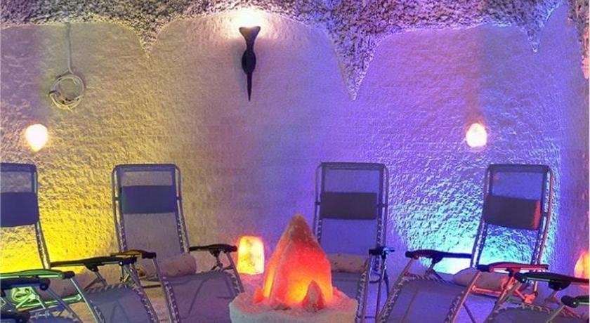 Others 5, AKBAK OTEL, Ilgaz