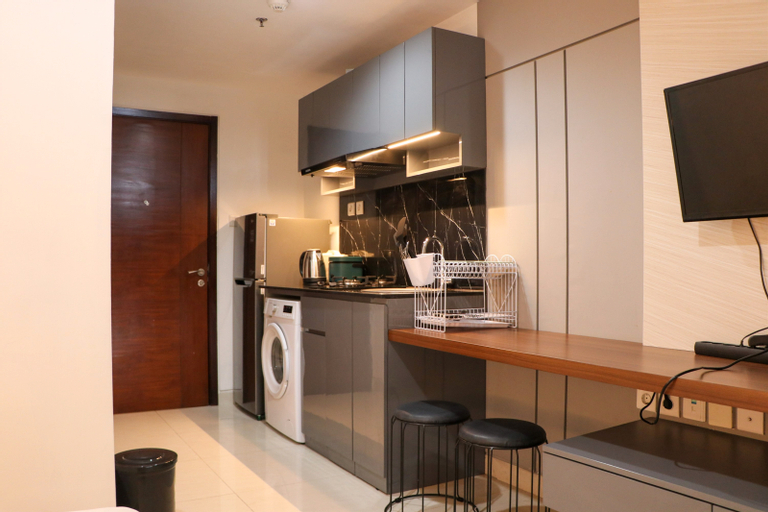 Others 5, Nice and Homey Studio at West Vista Apartment By Travelio, West Jakarta