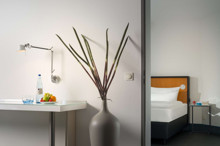 Bedroom 2, Dorint Kongresshotel Düsseldorf/Neuss, Rhein-Kreis Neuss