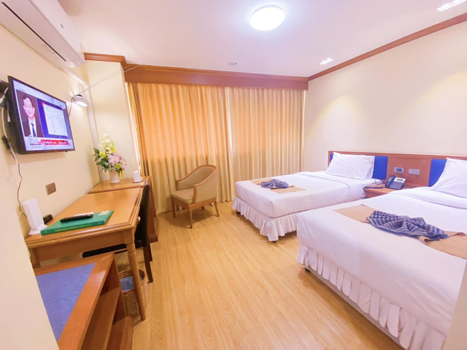 Bedroom 2, Phuphanplace Hotel, Muang Sakon Nakhon