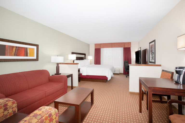 Bedroom 4, Holiday Inn Express & Suites GILLETTE by IHG, Campbell
