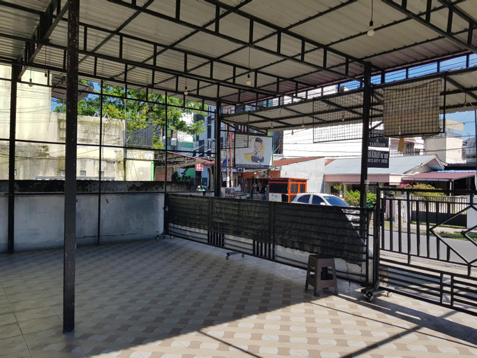 Food & Drinks 5, OYO 93162 Cempaka Syariah, Medan