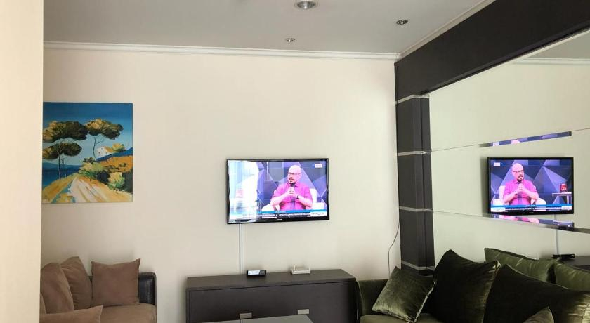 Others 5, Spacious Apartment in the Center of Jakarta, South Jakarta