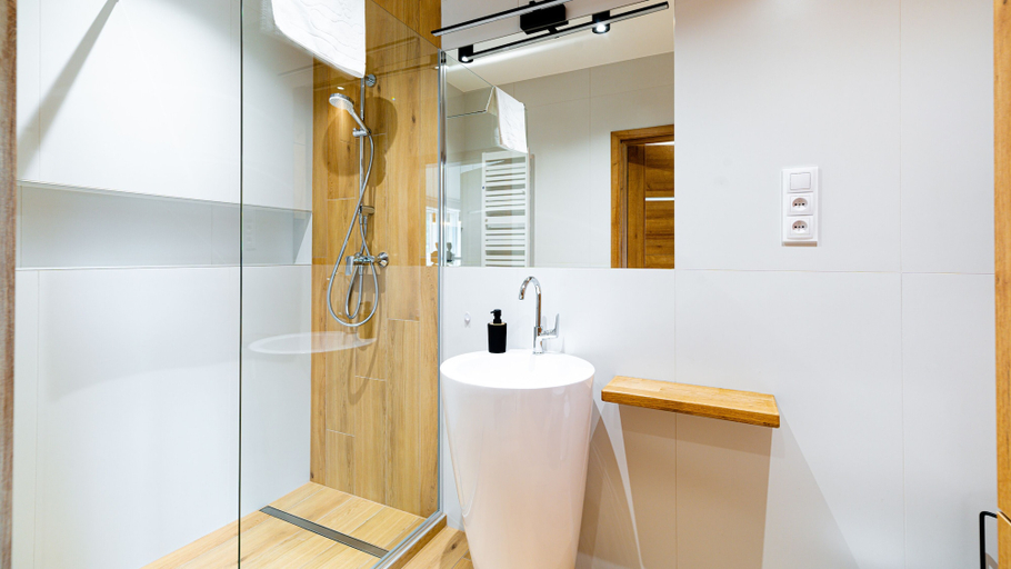 Bathroom 4, Apartamenty Sun & Snow Hillside, Jelenia Góra