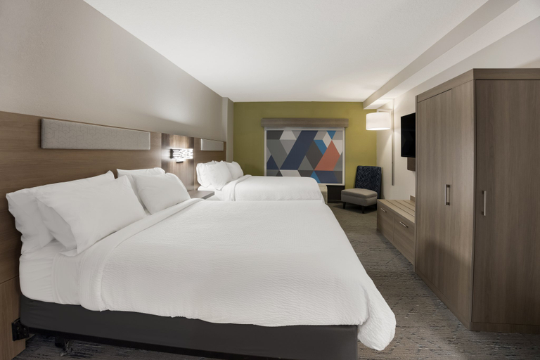 Bedroom 3, Holiday Inn Express & Suites PERRY by IHG, Taylor