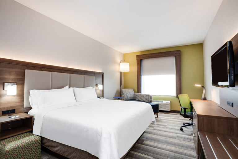 Bedroom 2, Holiday Inn Express & Suites CLEWISTON by IHG, Hendry