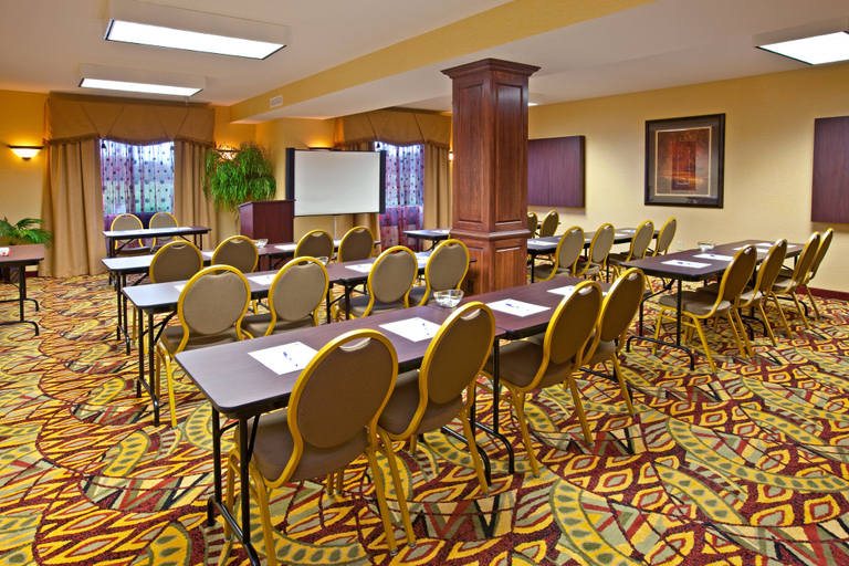 Business Facilities 4, Holiday Inn Express & Suites FRANKLIN by IHG, Simpson