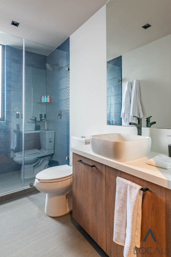 Bathroom 4, Be Local Lofts & Coworking, Mexico City