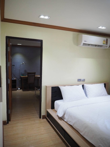 Bedroom 2, Phuphanplace Hotel, Muang Sakon Nakhon