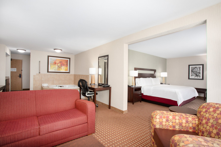 Bedroom 4, Holiday Inn Express & Suites GILLETTE by IHG, Campbell
