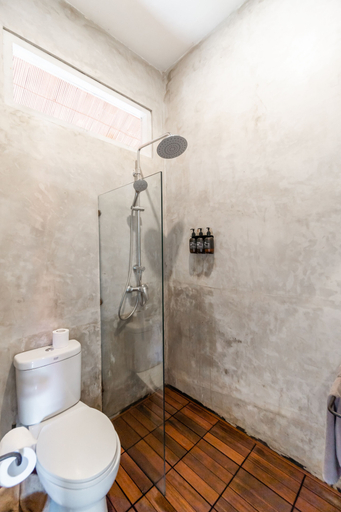 Bathroom 4, The Room Padang-Padang, Badung