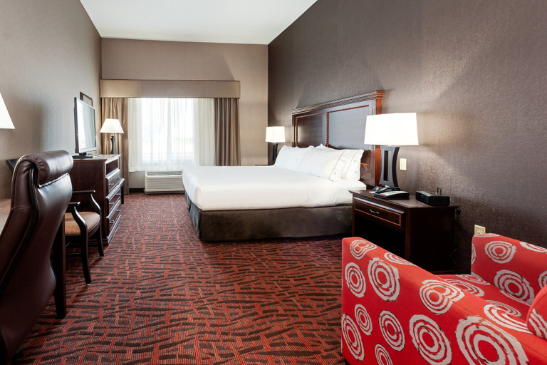 Bedroom 5, Holiday Inn Express & Suites CHEYENNE by IHG, Laramie