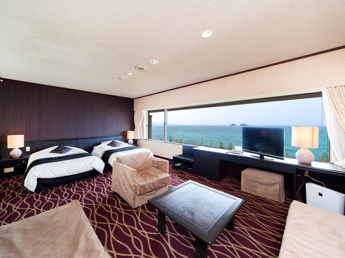 Bedroom 4, Hotel Nishi-Nagato Resort, Shimonoseki
