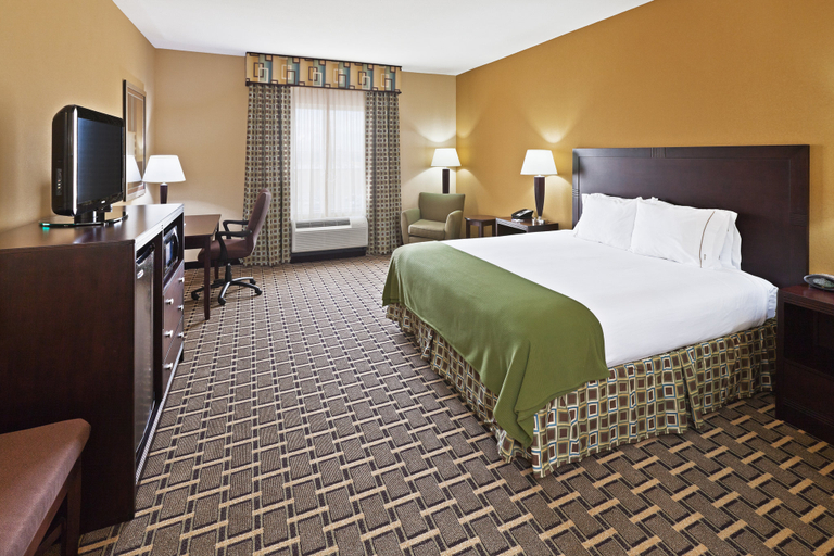 Bedroom 4, Holiday Inn Express & Suites EL PASO WEST by IHG, El Paso