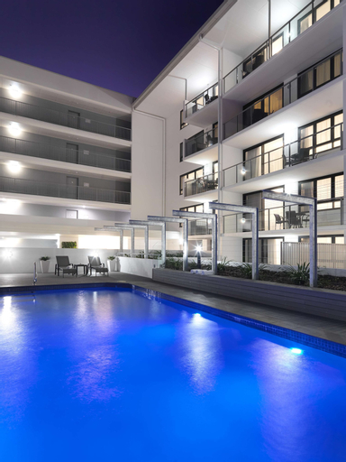 Sport & Beauty 3, Oaks Mackay Carlyle Suites, Mackay - Pt A